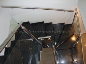 Guarda Corpo de inox polido vidro de 8 mm temperado