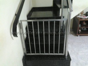 Portãozinho Portão Alumínio, Madeira, Aço Inox, Ferro Arte Corrimãos