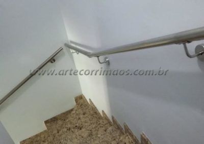 CORRIMÃO DE PAREDE INOX TUBULAR 1