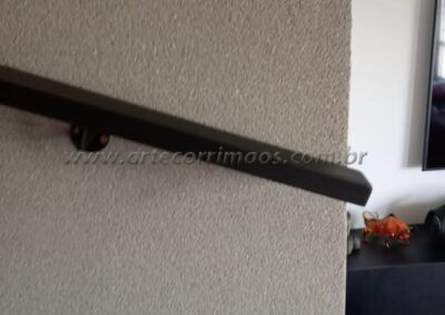 Corrimao de Parede Ferro Tubo 50x30 mm Retangular Preto Fosco 9