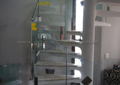 Guarda Corpo Torre de Inox Escada Caracol Curva Vidro Seccionados 10 mm temp Incolor 4