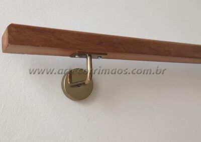 Corrimão de madeira suporte DOURADO (7)