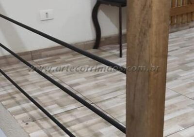 Guarda Corpo Ferro E Madeira (42)