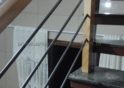 Guarda Corpo Ferro E Madeira (52)