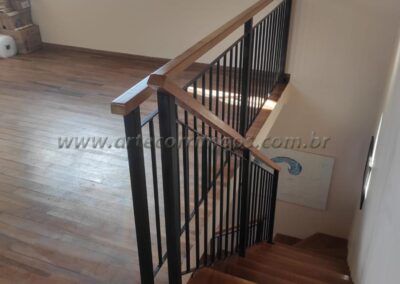 Guarda Corpo Ferro E Madeira (60)