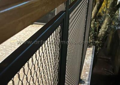 Guarda corpo chapa perfurada (3)