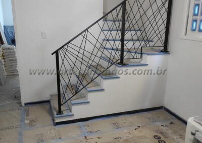 Guarde corpo ferro trançado (1)