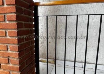 Corrimão guarda corpo madeira e ferro (7)