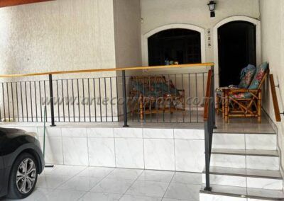 Corrimão guarda corpo madeira e ferro (8)