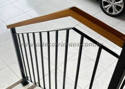 Corrimão guarda corpo madeira e ferro (9)