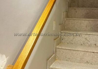 corrimão de madeira (2)